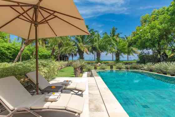 Villa Mahkai - Romantic Beachfront Vacation Rental Seririt