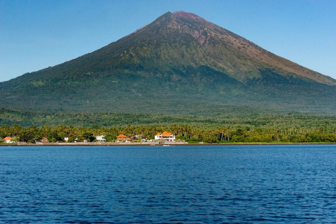 Вилла Agung beach front в Амеде Banjar - photo 2