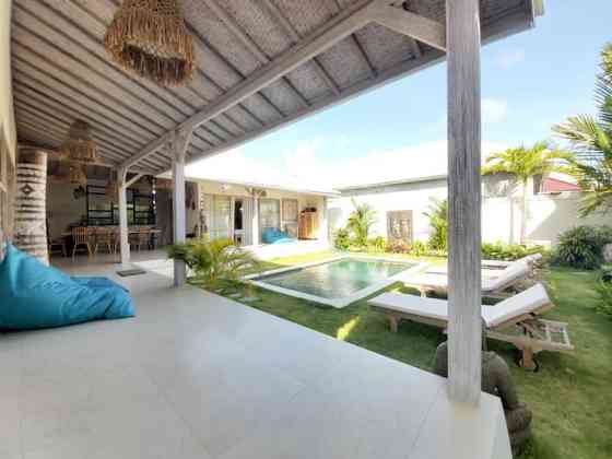 В самом сердце Семиньяка 3BD Villa White Karma. Kuta