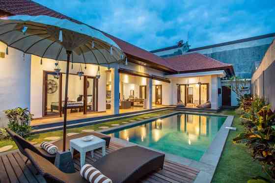 #ПОТРЯСАЮЩАЯ вилла 3 BR LUX Villa в 2 минутах от ФИННОВ и пляжа. Denpasar