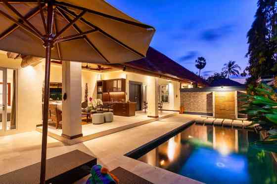 Asrina Villa 's, 3 Seminyak, 2BR, 100 м от пляжа Kuta