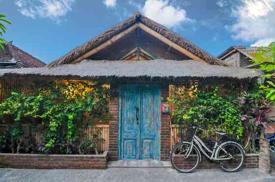 Eco Green House Sanur / 100 м до пляжа. Denpasar