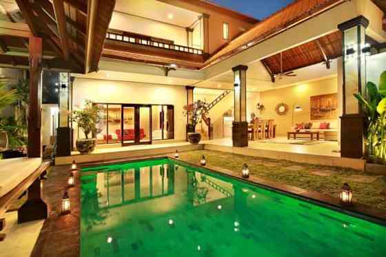 Beachside Villa DeLiza Seminyak 3Br для 10 человек Kuta