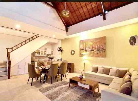 Beachside Villa DeLiza Seminyak 3Br для 10 человек Kuta