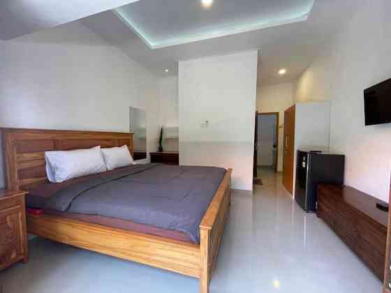 Juno Room Drupadi Seminyak Kuta