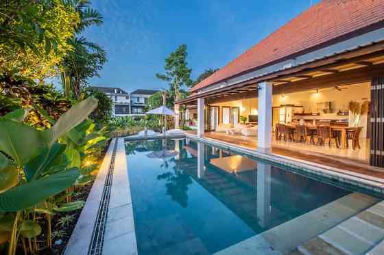 Красивая 4 BR Villa Oasis на рисовых полях Denpasar