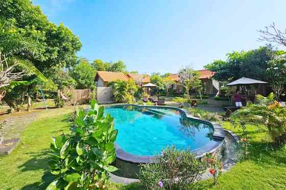 Uluwatu Oasis: современные удобства с бассейном Kuta