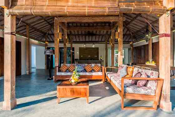 Вилла Beachfront Villa Melaya Bali - 3BR - Бассейн Негара