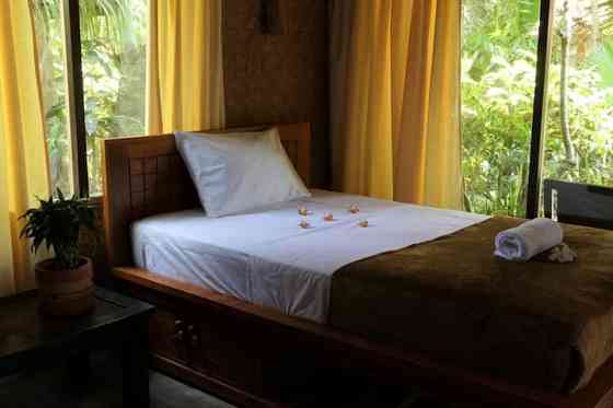 Jembrana Bali Homestay Twin Bed Room Негара