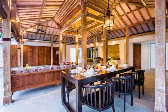 Beachfront Pool Villa Melaya Bali - 2BR Негара