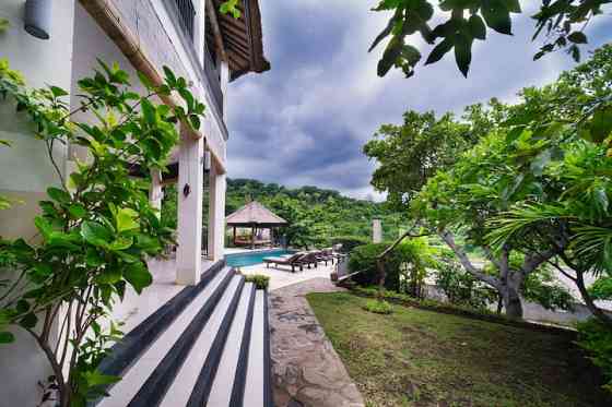 Lovina-Sing Sing Resort,Villa Mente - рай. Banjar