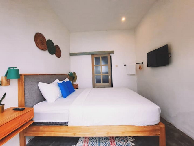 Bêtah Homestay Banyuwangi - Blue Fire Room Негара - изображение 3