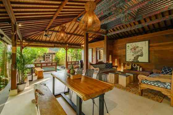 Villa Dharuna, Luxury 3BR, Valley on Ubud Center Ubud