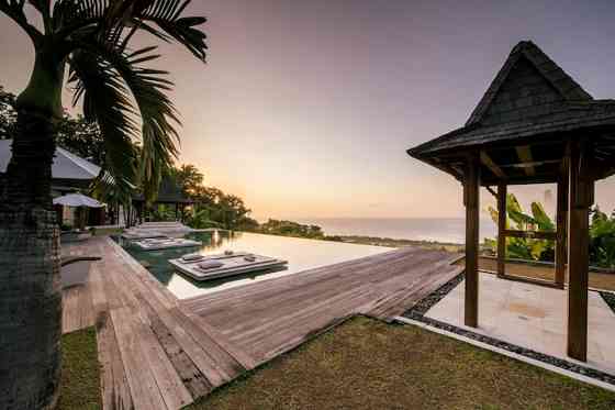 180° Sea View Lovina 4br Villa Banjar