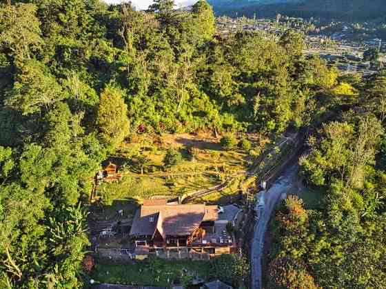 Шале Bedugul Mountain Chalet рядом с лесом площадью 3000 га Singaraja