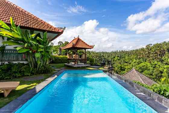 Вилла Sunrise Villa 3BR с потрясающим видом на джунгли Ubud