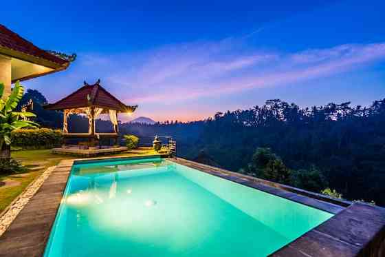 Вилла Sunrise Villa 3BR с потрясающим видом на джунгли Ubud