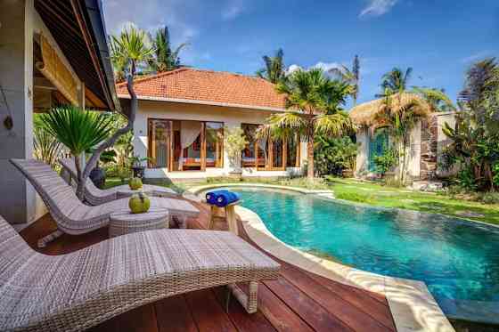 Вилла Little Paradise Pool Pool Villa с 1 спальней рядом с Чангу Denpasar