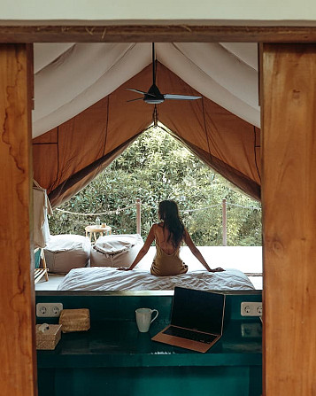 Glamping Tent 6 Jungle view @ AutentikNusaPenida Tabanan - изображение 2