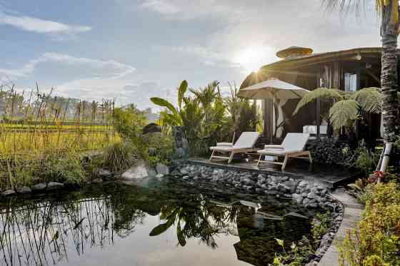 EARTHSHIP Eco Luxe Home Ubud