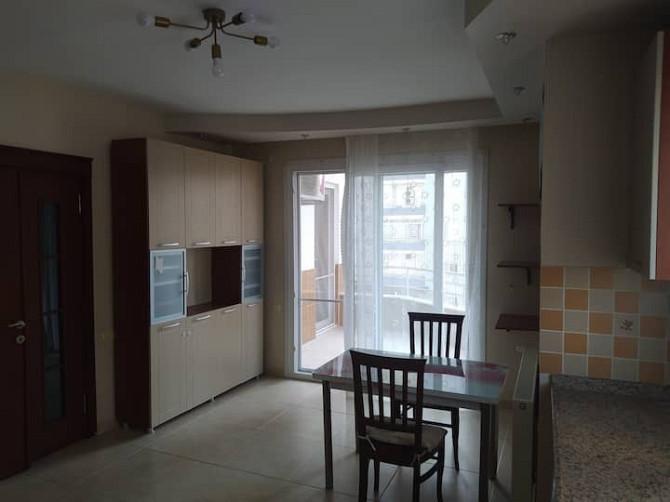 Peaceful City Center 3 BR Flat Mercin - photo 4