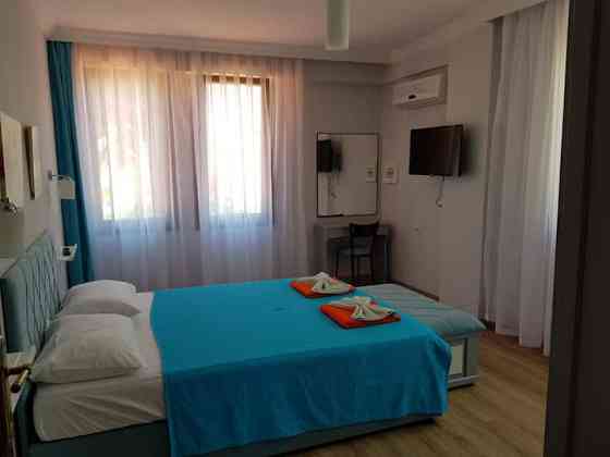 Kuşadası centrum Lux Room 200 м до пляжа * комната 2 Кушадасы