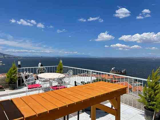 The Ultimate Seaview House with Private Rooftop Измир