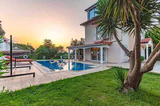 Casa Boa Vista с джакузи, камином и бассейном. Belek