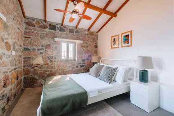 Уникальный Cunda Experience, Stone House w Private Bay Айвалык