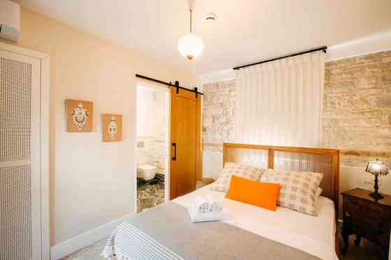 Çeşmeli Konak NO1Taş house private 1st Room for you) Урла