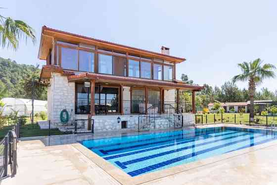 Вилла Hilltop Seaview Villa с садом и частным бассейном Beykonak