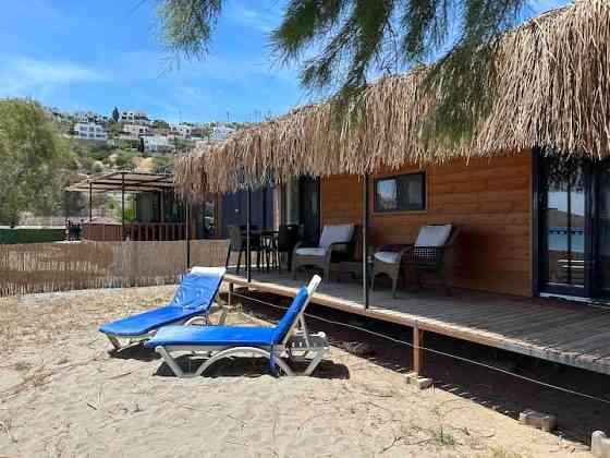 Bodrum Camel Beach te denize zero tiny house Turgutreis