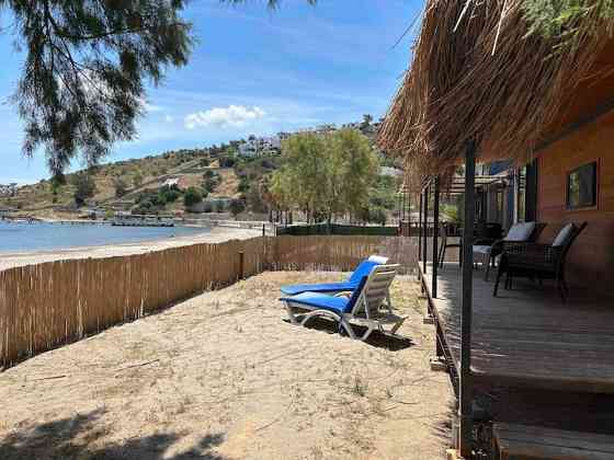 Bodrum Camel Beach te denize zero tiny house Turgutreis