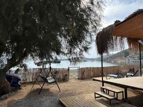 Bodrum Camel Beach te denize zero tiny house Turgutreis