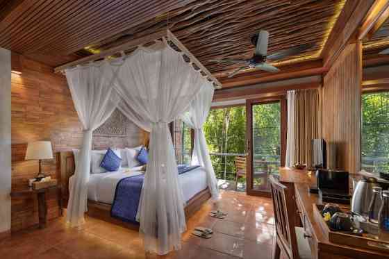 Апартаменты Bali Escape Honeymoon с ванной Ubud