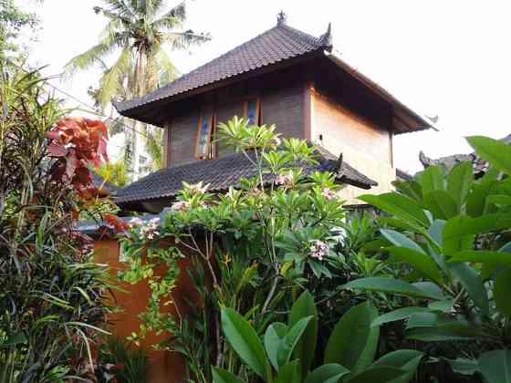 Недавний деревянный двухэтажный дом с великолепным видом Ubud