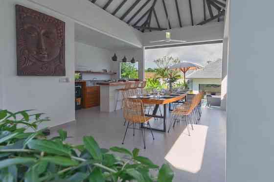 Вилла Ananda | 6BR Haven in Canggu Quiet Parts Denpasar