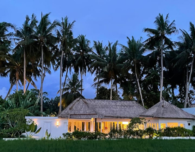 Luxe Designer Villa w Priv. Вид на бассейн и рисовые поля Ubud - изображение 3