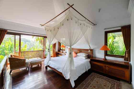 Вилла Ubud с 4 спальнями у бассейна с бассейном Hideaway Ubud