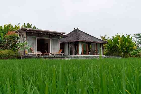 Вилла с частным бассейном Hideaway от Writer 's! Ubud