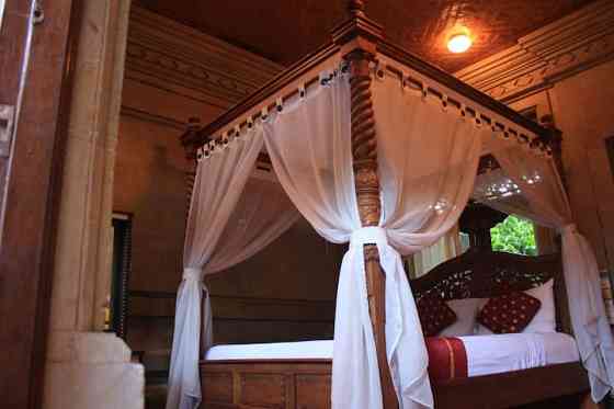 Недорогое жилье в гостинице Ubud Tungeh Inn Ubud