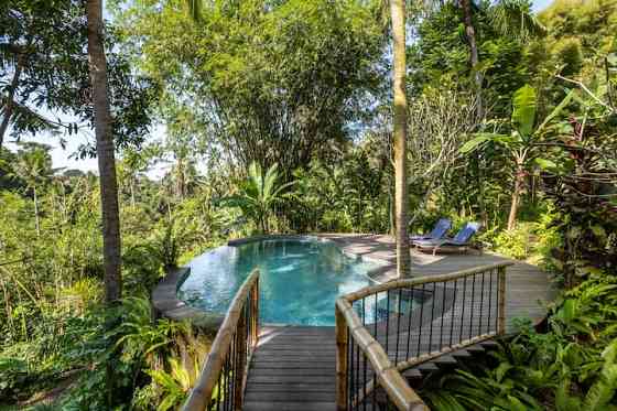 Leaf House 3bds BambooVilla Pool Denpasar