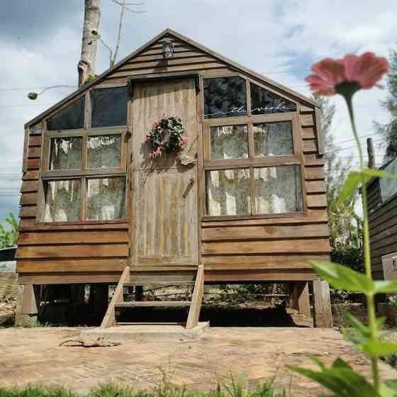 The river runs chiang klang :cabin house no.3 Нан