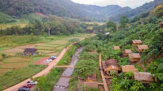 Imsuk Na Boklua (Canvas Tent near river view) Нан