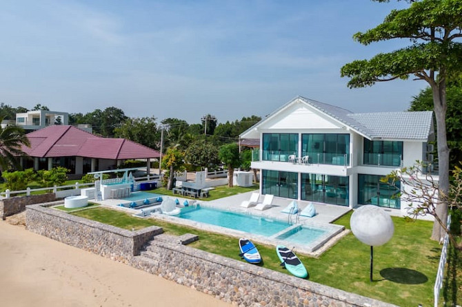 Вилла Pailay Beachfront Villa Cha-Am Ча-ам - изображение 2