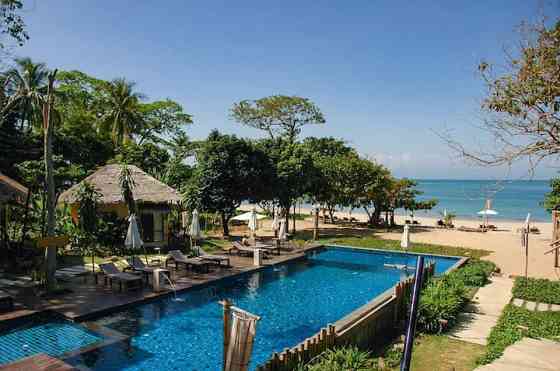 Частный пляж Resort at koh lanta Trang