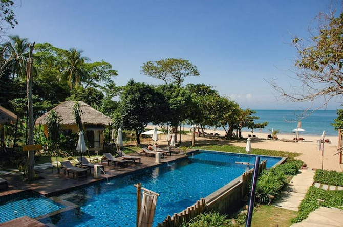 Частный пляж Resort at koh lanta Trang - photo 1