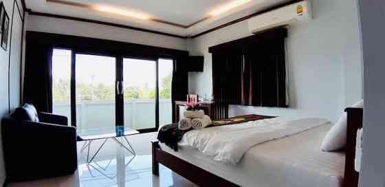 Номер Grand Deluxe King Bed Room #206 Sukhothai