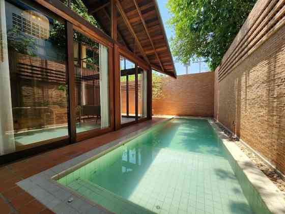 Вилла Teak Wood Heritage Pool Villa - The Wood for 3pax Mae Sai