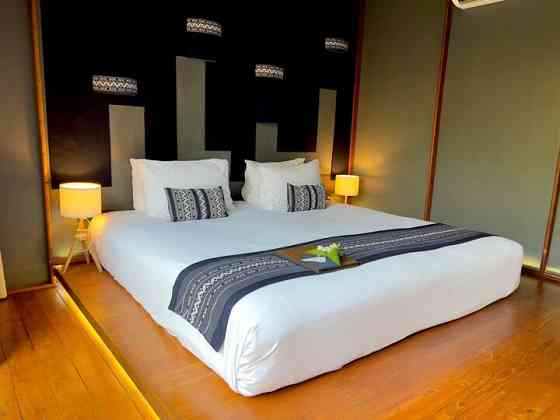 Teak Wood Heritage Hotel - Lotus Garden Suite 1. Mae Sai